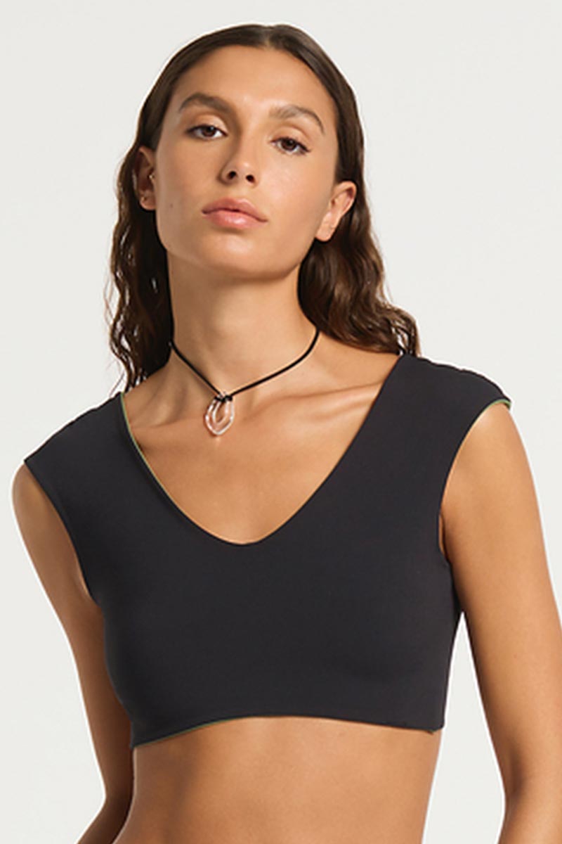 Bond-eye Hattie Crop - Martini / Black