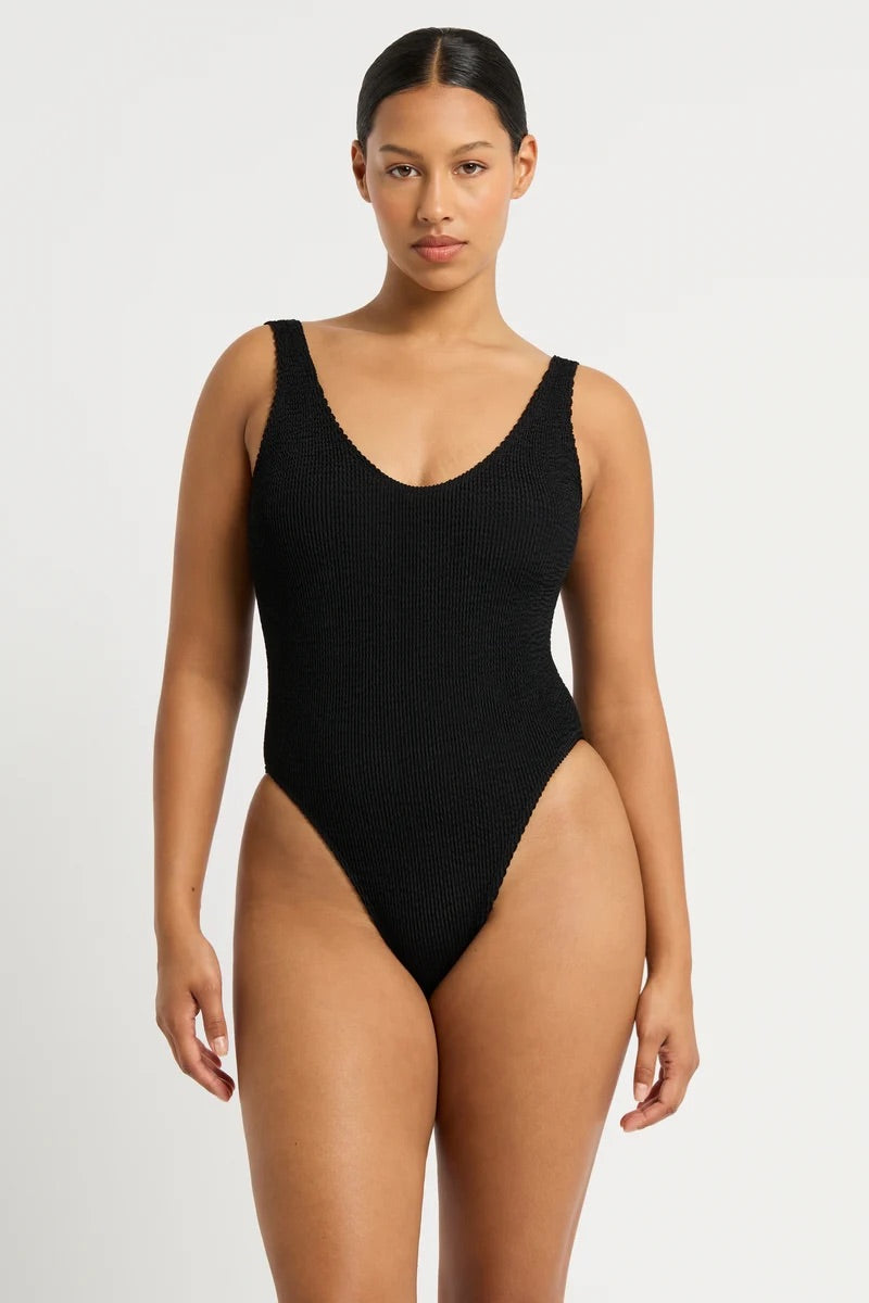 Bond-eye The Mara One Piece - Black