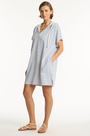 Sea Level Surf Poncho - Beach Essentials