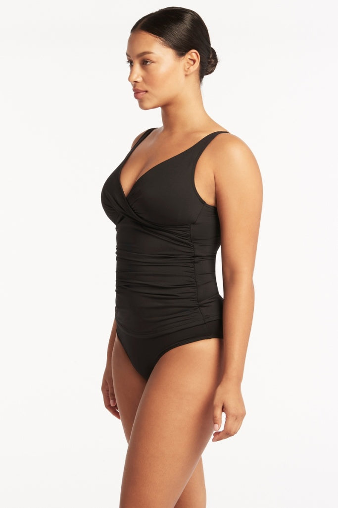 Sea Level Cross Front Multifit Singlet Top - Eco Essentials