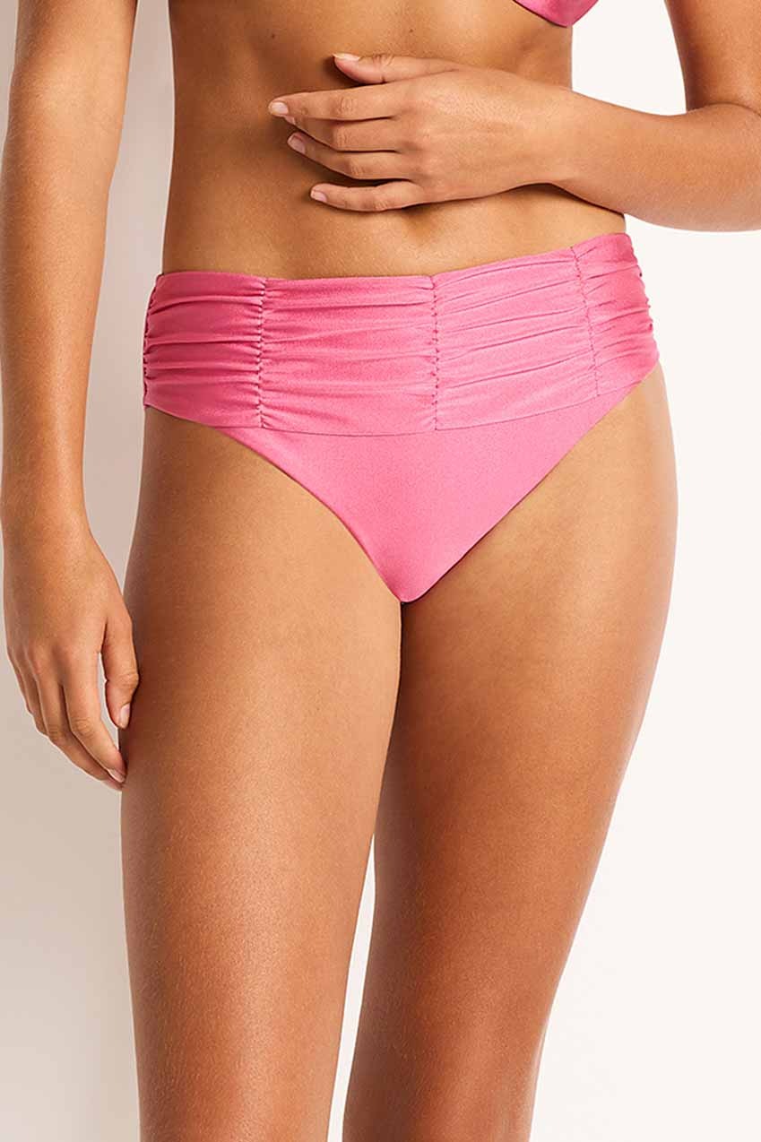 Monte and Lou Mid Rise Ruched Pant - Lustre