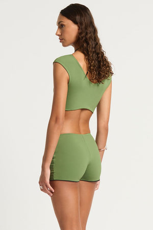 Bond-eye Hattie Crop - Martini / Black