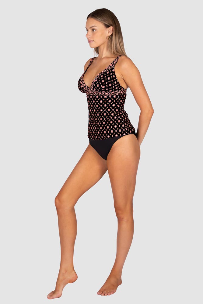Baku Longline Singlet - Kasbah