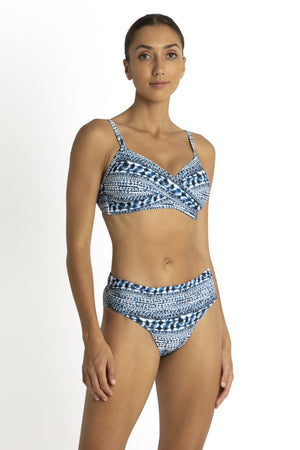 Sunseeker Twist Front Bralette - Byron Bay