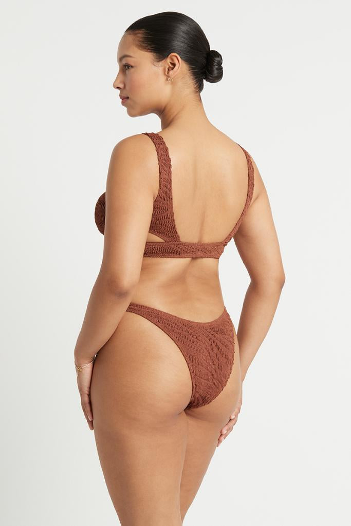 Bond-eye Nino Crop - Terracotta Tiger