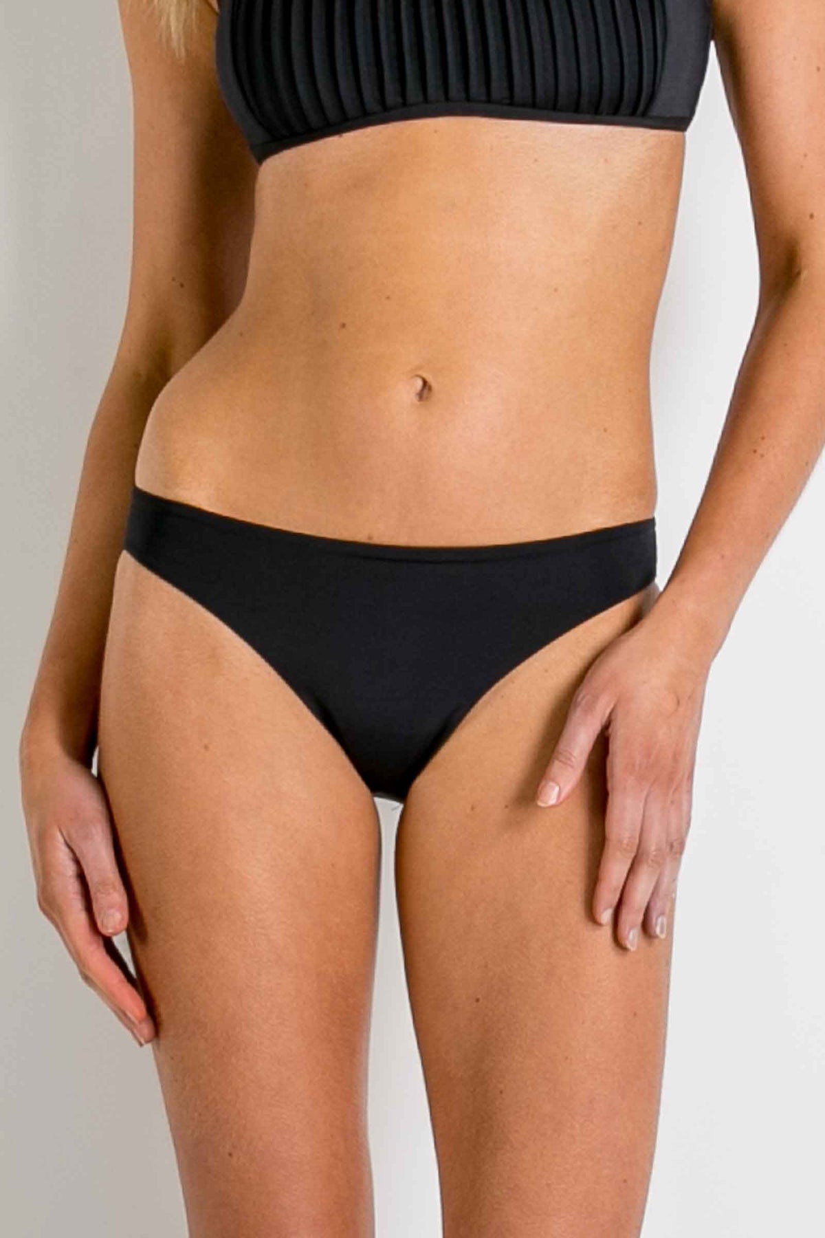 Sunseeker Back Ruched Pant - Basix